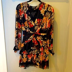 Classic dress, flattering and photographs great